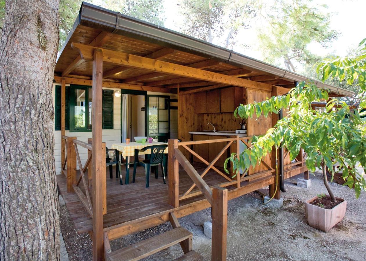 Camping Villaggio Santa Maria Di Leuca Gagliano del Capo Bagian luar foto